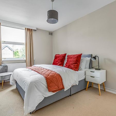 Putney Bridge Hideaway Apartment ลอนดอน ภายนอก รูปภาพ